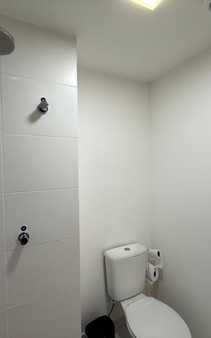 Apartamento à venda com 26m², 1 quarto e sem vaga Apartamento à venda com 26m², 1 quarto e sem vagaBanheiro social