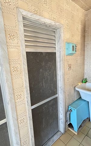 Casa à venda com 350m², 4 quartos e 4 vagasÁrea de Serviço