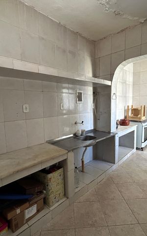 Casa à venda com 350m², 4 quartos e 4 vagasEdícula