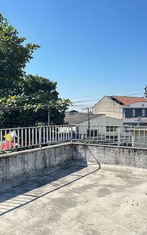 Casa à venda com 350m², 4 quartos e 4 vagasQuintal