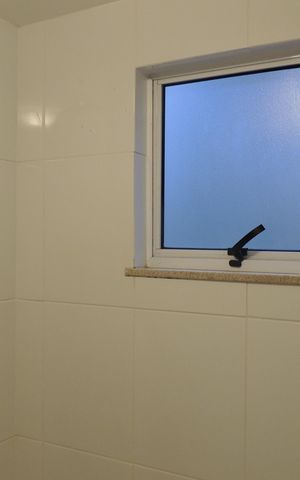 Casa de condomínio para alugar com 80m², 2 quartos e 1 vagaBanheiro da Suíte 2
