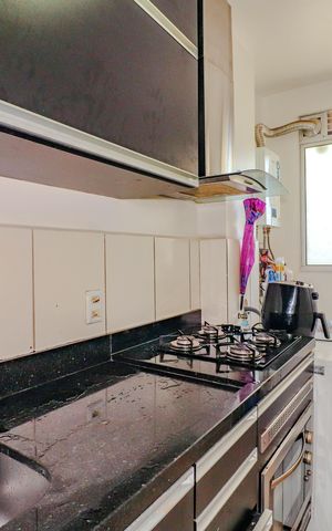 Apartamento à venda com 54m², 2 quartos e 1 vaga Apartamento à venda com 54m², 2 quartos e 1 vagaCozinha e Área de Serviço