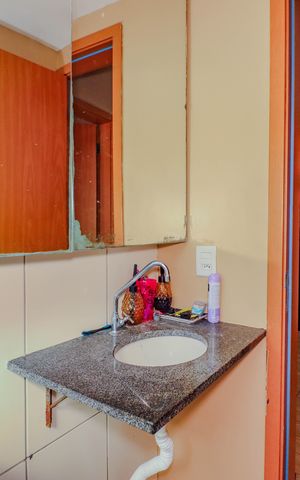 Apartamento à venda com 54m², 2 quartos e 1 vaga Apartamento à venda com 54m², 2 quartos e 1 vagaBanheiro