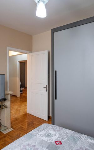 Casa à venda com 300m², 3 quartos e sem vaga Casa à venda com 300m², 3 quartos e sem vagaQuarto 1 - suíte