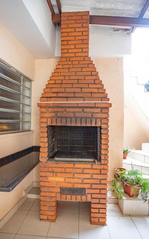 Casa à venda com 300m², 3 quartos e sem vaga Casa à venda com 300m², 3 quartos e sem vagaChurrasqueira