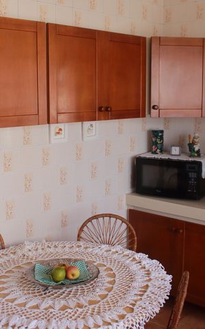 Apartamento à venda com 125m², 3 quartos e 2 vagasCozinha