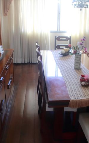 Apartamento à venda com 125m², 3 quartos e 2 vagasSala