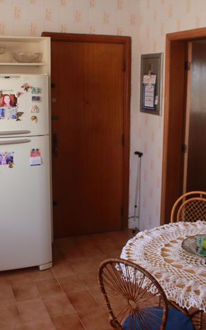 Apartamento à venda com 125m², 3 quartos e 2 vagasCozinha