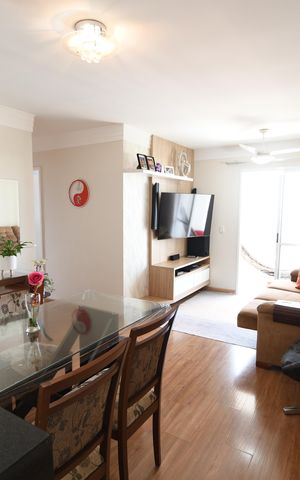 Apartamento à venda com 86m², 3 quartos e 2 vagasSala