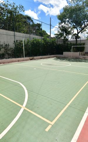 Apartamento à venda com 86m², 3 quartos e 2 vagasÁrea comum - Quadra Esportiva