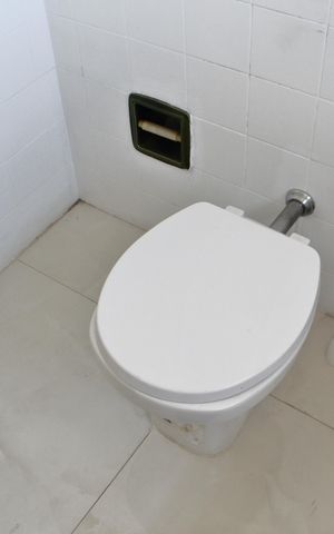 Casa à venda com 160m², 2 quartos e 4 vagasBanheiro 1