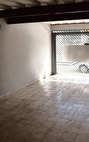 Casa à venda com 160m², 2 quartos e 4 vagasGaragem