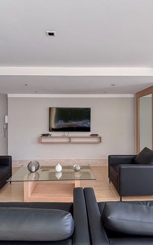 Studio à venda com 25m², 1 quarto e 1 vaga Studio à venda com 25m², 1 quarto e 1 vagaÁrea comum - Salão de festas