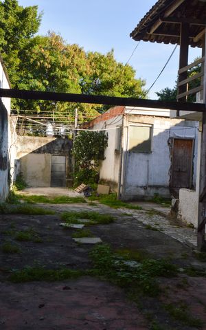 Casa à venda com 400m², 4 quartos e 5 vagas Casa à venda com 400m², 4 quartos e 5 vagasQuintal