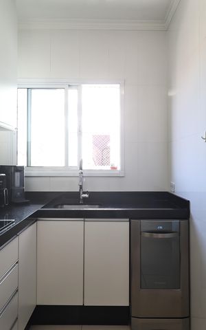 Apartamento à venda com 140m², 2 quartos e 2 vagasCozinha