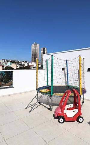 Apartamento à venda com 140m², 2 quartos e 2 vagasCobertura