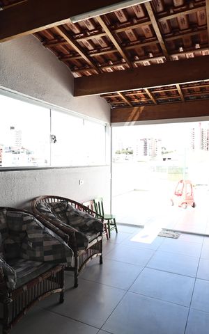 Apartamento à venda com 140m², 2 quartos e 2 vagasCobertura