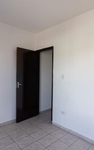 Casa à venda com 141m², 3 quartos e 2 vagas Casa à venda com 141m², 3 quartos e 2 vagasSuíte