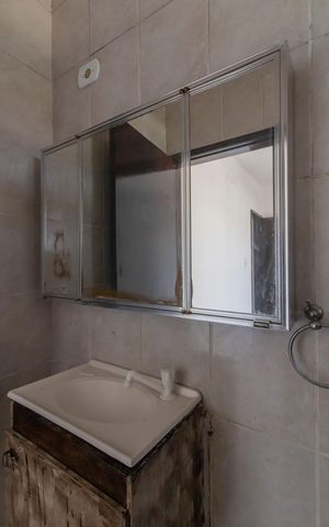 Casa à venda com 141m², 3 quartos e 2 vagas Casa à venda com 141m², 3 quartos e 2 vagasSuíte
