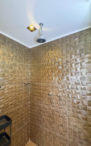 Apartamento à venda com 124m², 2 quartos e 2 vagas Apartamento à venda com 124m², 2 quartos e 2 vagasBanheiro da Suíte