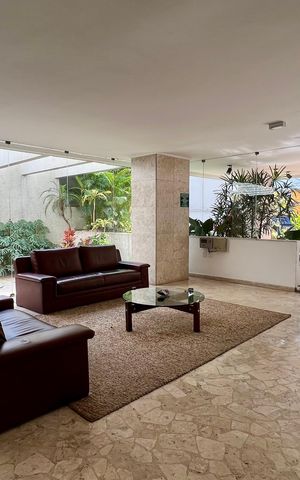 Apartamento à venda com 82m², 2 quartos e 1 vaga Apartamento à venda com 82m², 2 quartos e 1 vagaHall de entrada