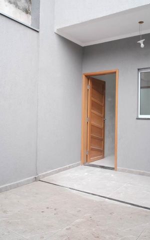 Casa à venda com 109m², 3 quartos e 2 vagasLavanderia