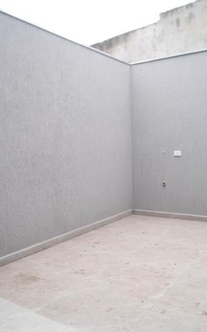 Casa à venda com 109m², 3 quartos e 2 vagasLavanderia