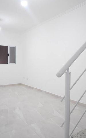 Casa à venda com 109m², 3 quartos e 2 vagasSala