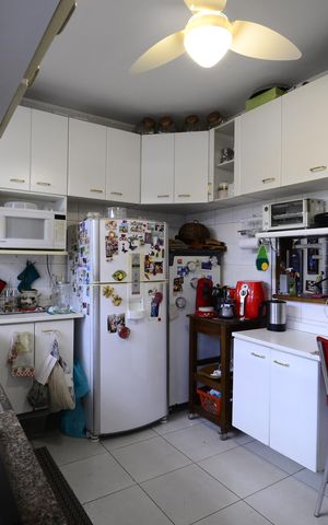 Casa à venda com 250m², 3 quartos e 2 vagasCozinha