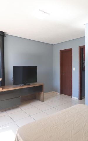 Casa de condomínio à venda com 82m², 2 quartos e 1 vagaSuíte