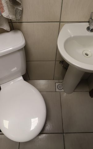 Casa de condomínio à venda com 82m², 2 quartos e 1 vagaLavabo
