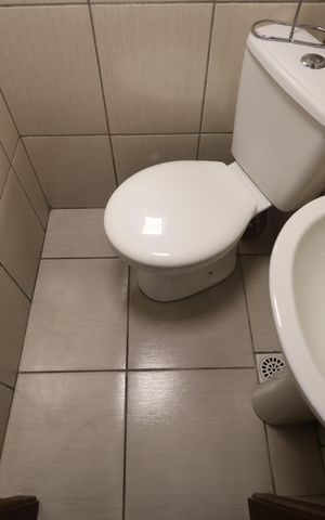 Casa de condomínio à venda com 82m², 2 quartos e 1 vagaLavabo