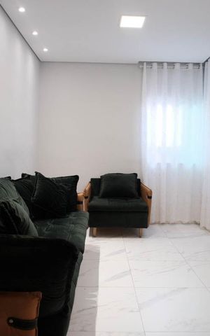 Casa à venda com 93m², 2 quartos e 1 vagaSala/Cozinha