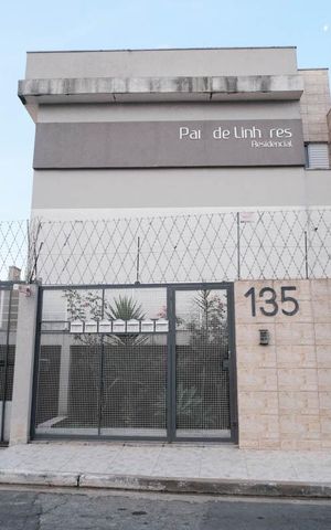 Casa à venda com 93m², 2 quartos e 1 vagaFachada