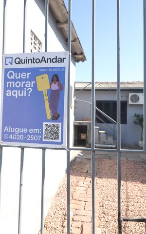 Casa à venda com 120m², 3 quartos e 3 vagasPlaca