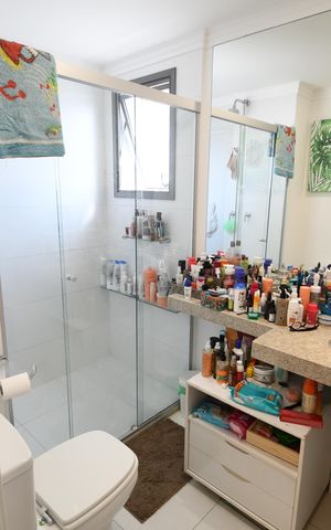 Apartamento à venda com 108m², 3 quartos e 2 vagasBanheiro 