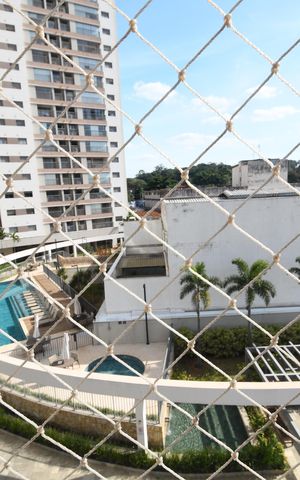 Apartamento à venda com 108m², 3 quartos e 2 vagasVista da Suíte 1