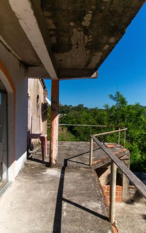 Casa à venda com 368m², 5 quartos e 6 vagas Casa à venda com 368m², 5 quartos e 6 vagasVaranda da Sala 2