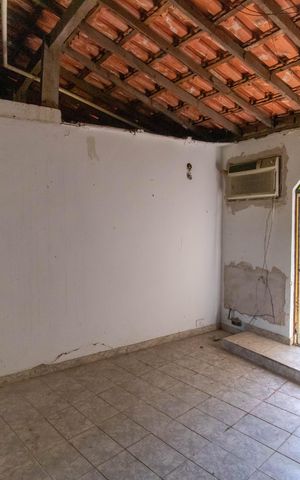 Casa à venda com 368m², 5 quartos e 6 vagas Casa à venda com 368m², 5 quartos e 6 vagasSuíte 1