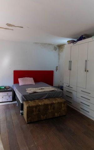 Casa à venda com 368m², 5 quartos e 6 vagas Casa à venda com 368m², 5 quartos e 6 vagasSuíte 3