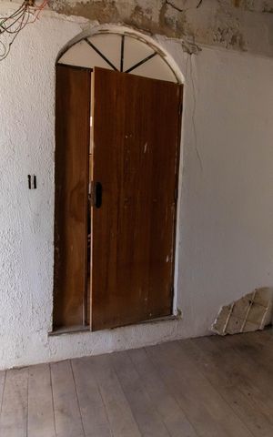 Casa à venda com 368m², 5 quartos e 6 vagas Casa à venda com 368m², 5 quartos e 6 vagasSuíte 4