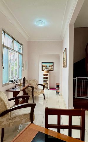 Casa de condomínio à venda com 140m², 3 quartos e 1 vaga Casa de condomínio à venda com 140m², 3 quartos e 1 vagaSala