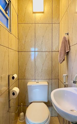 Casa de condomínio à venda com 140m², 3 quartos e 1 vaga Casa de condomínio à venda com 140m², 3 quartos e 1 vagaLavabo