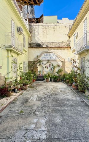 Casa de condomínio à venda com 140m², 3 quartos e 1 vaga Casa de condomínio à venda com 140m², 3 quartos e 1 vagaVila