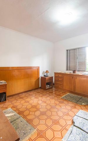 Casa à venda com 193m², 3 quartos e 2 vagas Casa à venda com 193m², 3 quartos e 2 vagasQuarto 3