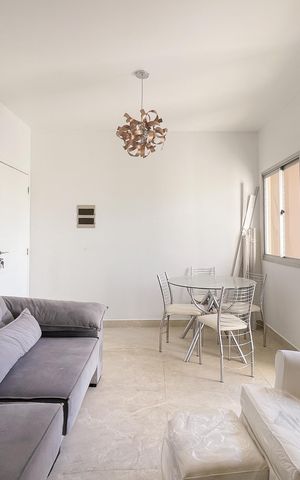 Apartamento à venda com 68m², 3 quartos e 1 vaga Apartamento à venda com 68m², 3 quartos e 1 vagaSala