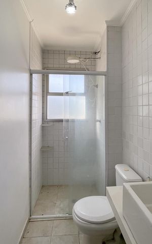 Apartamento à venda com 68m², 3 quartos e 1 vaga Apartamento à venda com 68m², 3 quartos e 1 vagaBanheiro Social