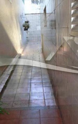 Casa à venda com 180m², 4 quartos e 2 vagas
