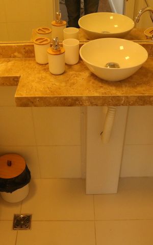 Apartamento para alugar com 34m², 2 quartos e sem vagaBanheiro