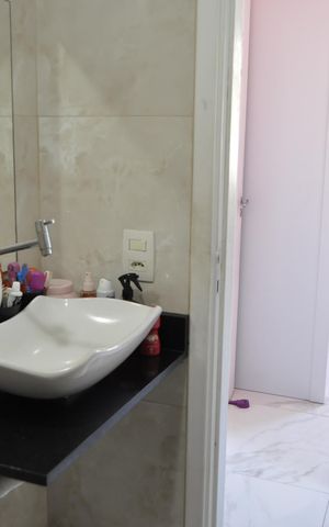 Apartamento à venda com 60m², 2 quartos e 1 vagaBanheiro